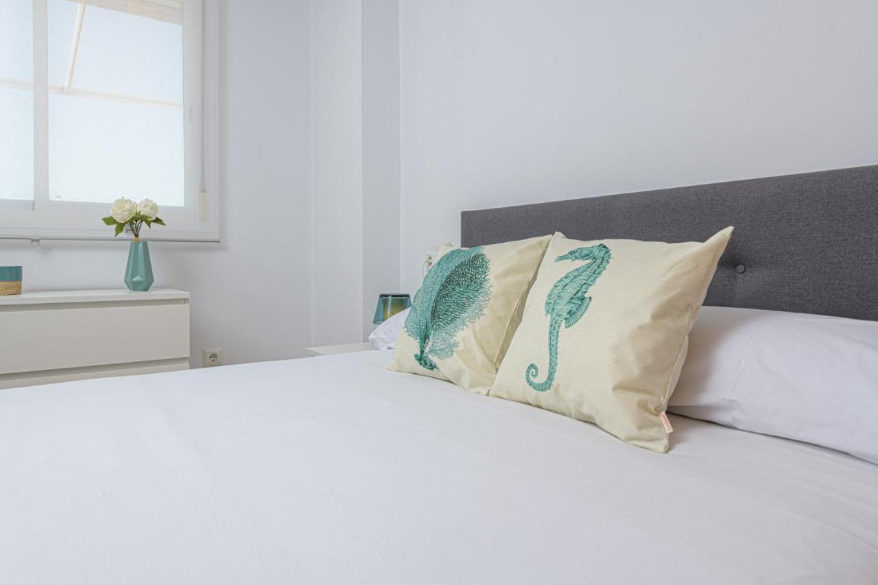 Wintowinrentals Amazing Front Sea View & Relax Torre de Benagalbon Eksteriør billede